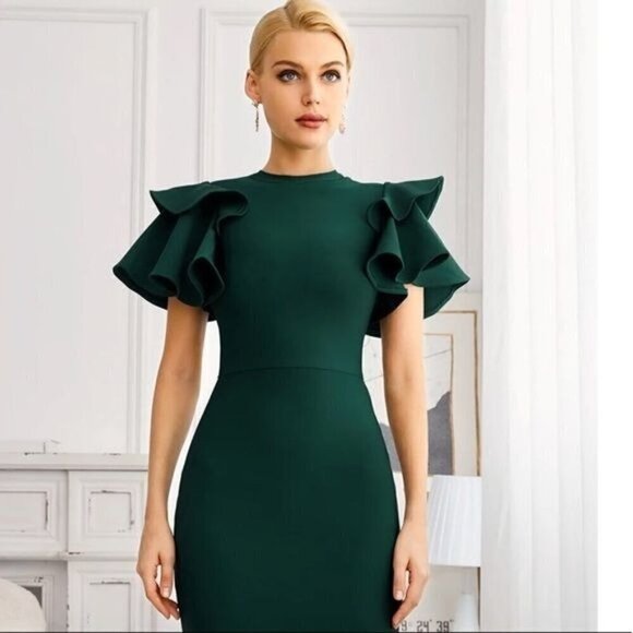 Green Midi Bandage Dress with Ruffles Short Sleeve and a high neck Dress - Picture 4 of 10